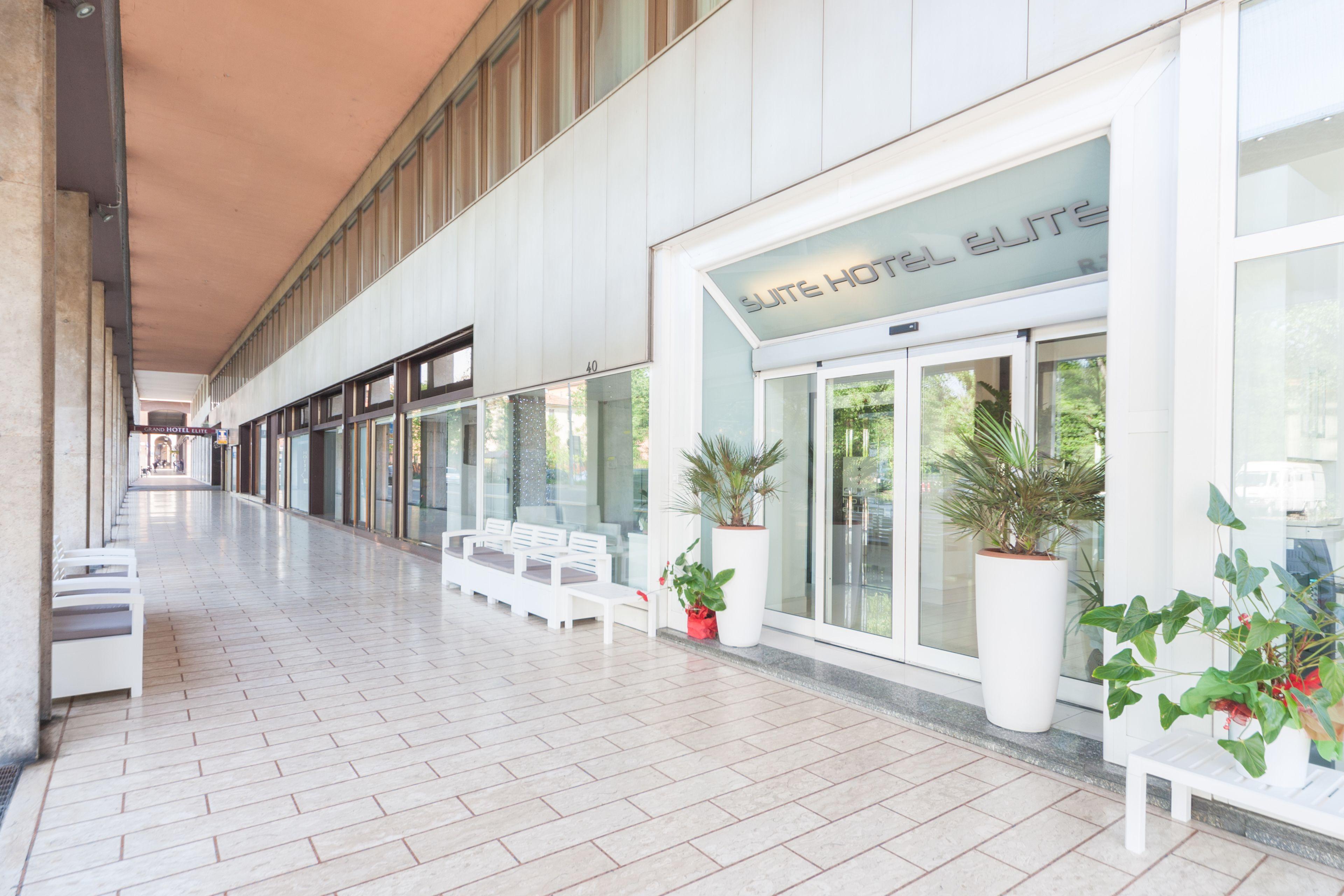 Suite Hotel Elite — Photos 2